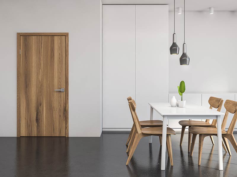 Moderne Zimmertür aus Holz